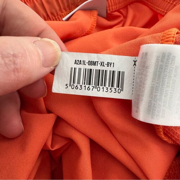 GymShark 7” Men's Arrival Shorts Orange Athletic Size XL Sweat Wicking Pockets - Picture 4 of 7